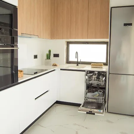 Villa Sunrise Collection Políhrono