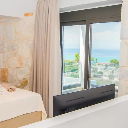 Villa Sunrise Collection