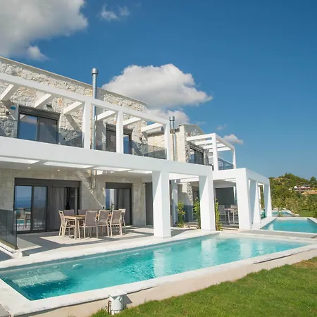 Villa Sunrise Collection