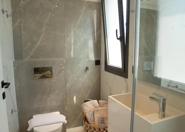 Sunrise Collection 别墅 波利克罗诺