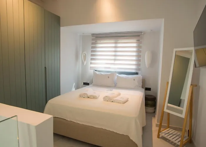 Sunrise Collection 别墅 波利克罗诺