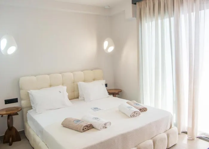 别墅 Sunrise Collection 波利克罗诺