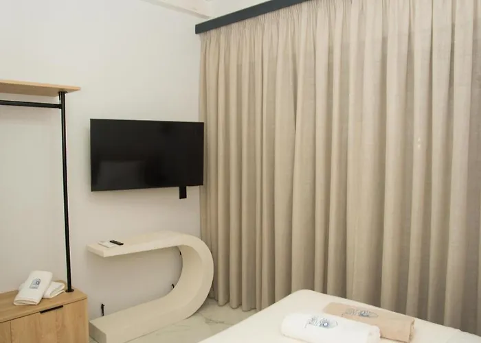 Sunrise Collection 波利克罗诺